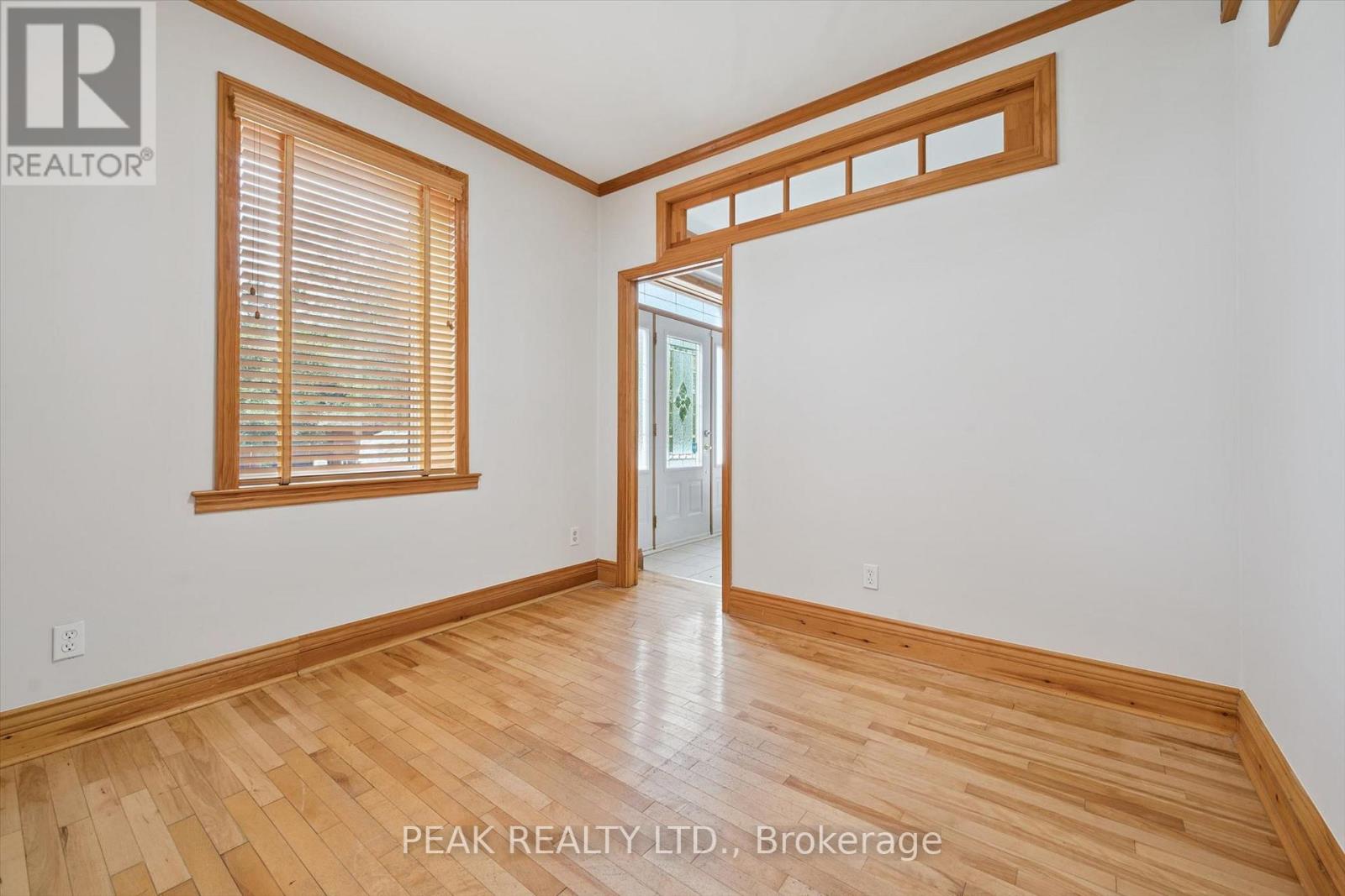 344 QUEEN STREET W