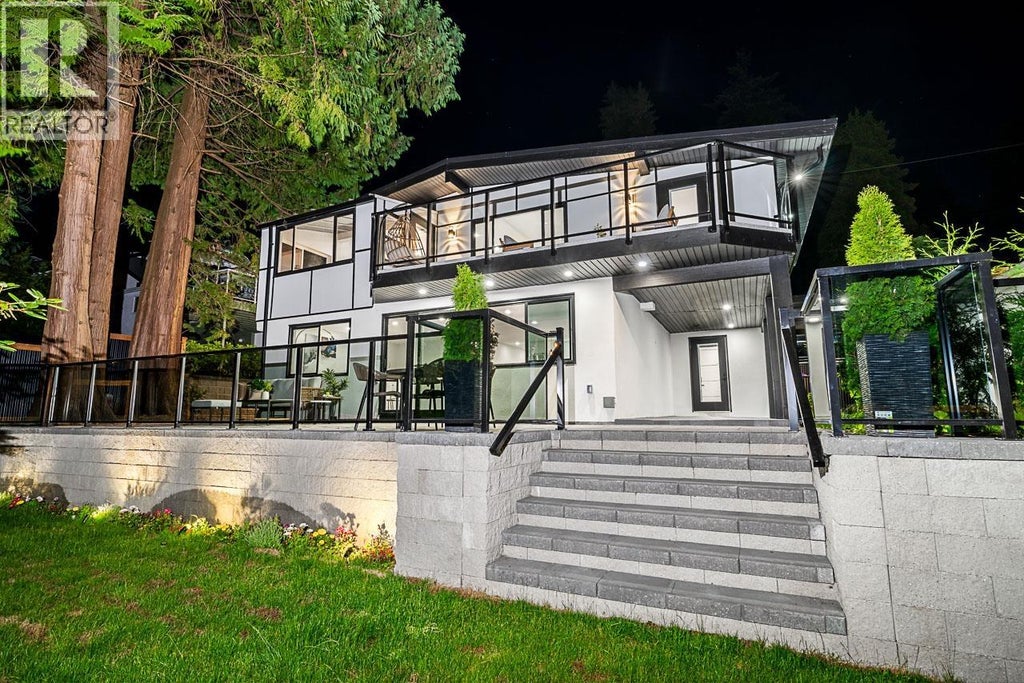 531 GREENWAY AVENUE, NORTH VANCOUVER, BC V7N 3C9 - Image 3033870930.jpeg?d=l