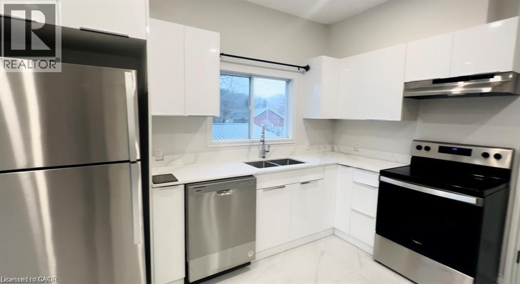 86 WEAVER Street Unit# 2