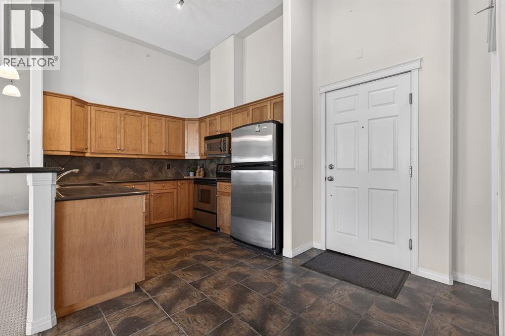 504, 2416 Erlton Street SW