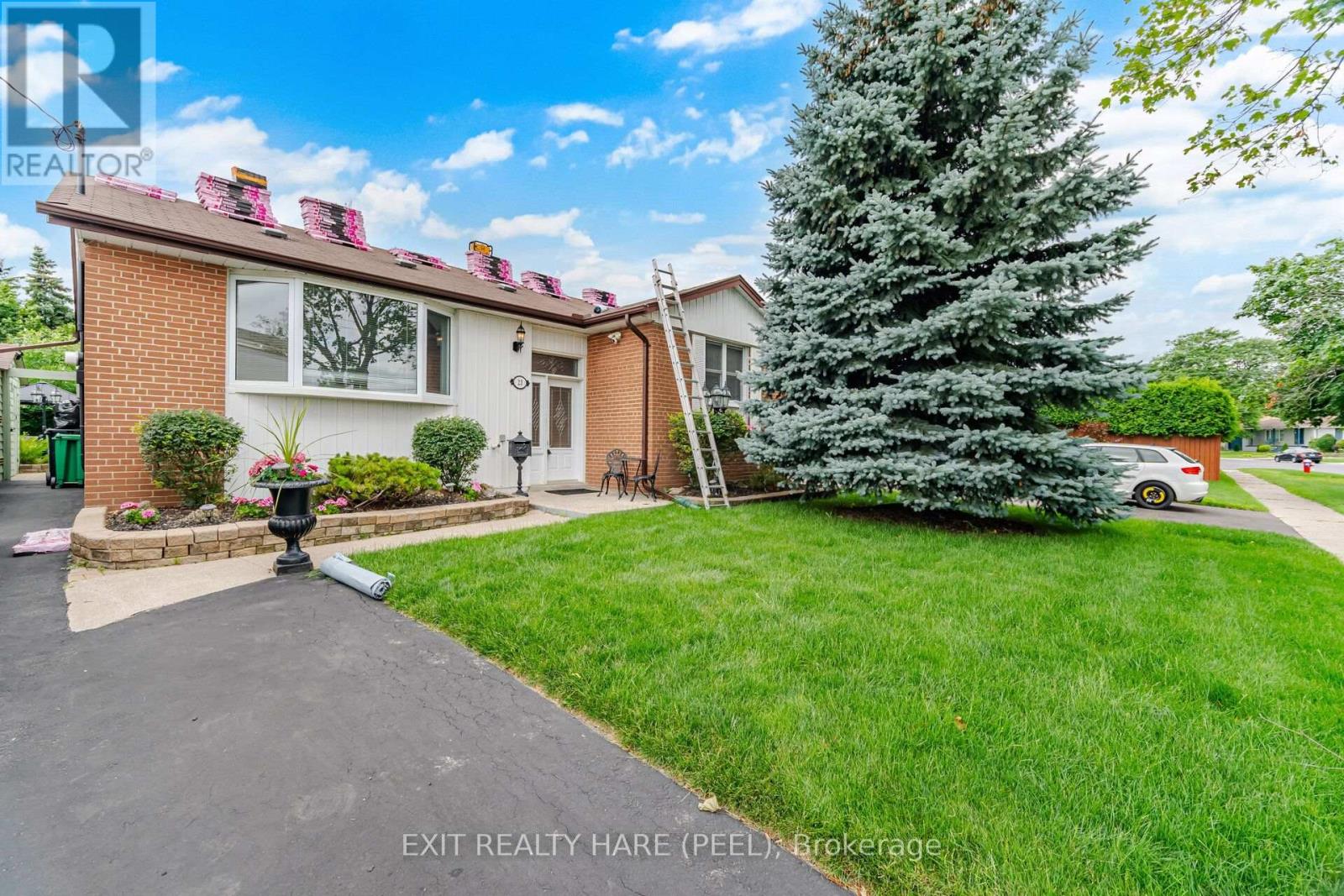 23 KIMBARK DRIVE - Photo 2