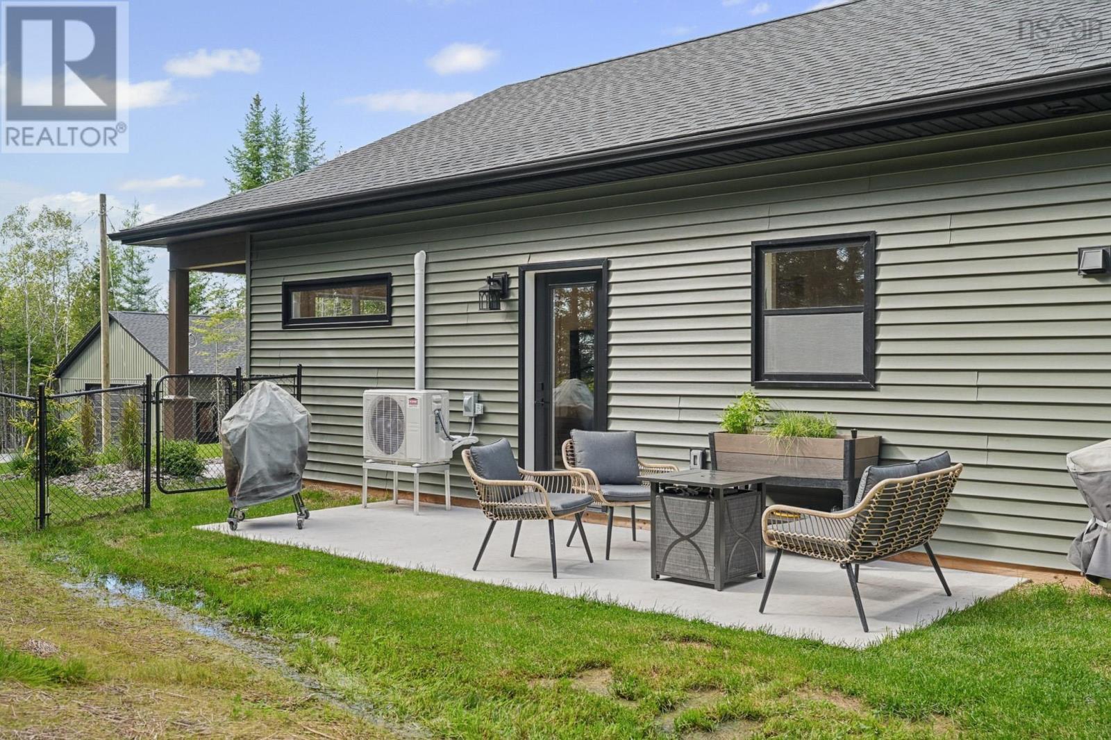 680 Kennedy Road - Photo 4