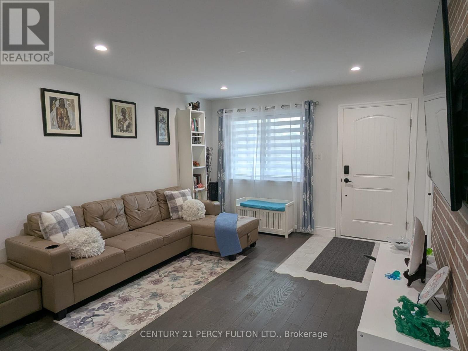 96 LIVINGSTONE STREET