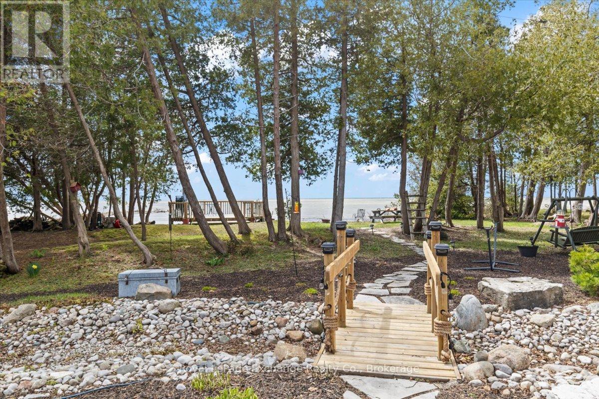 171 HURON ROAD