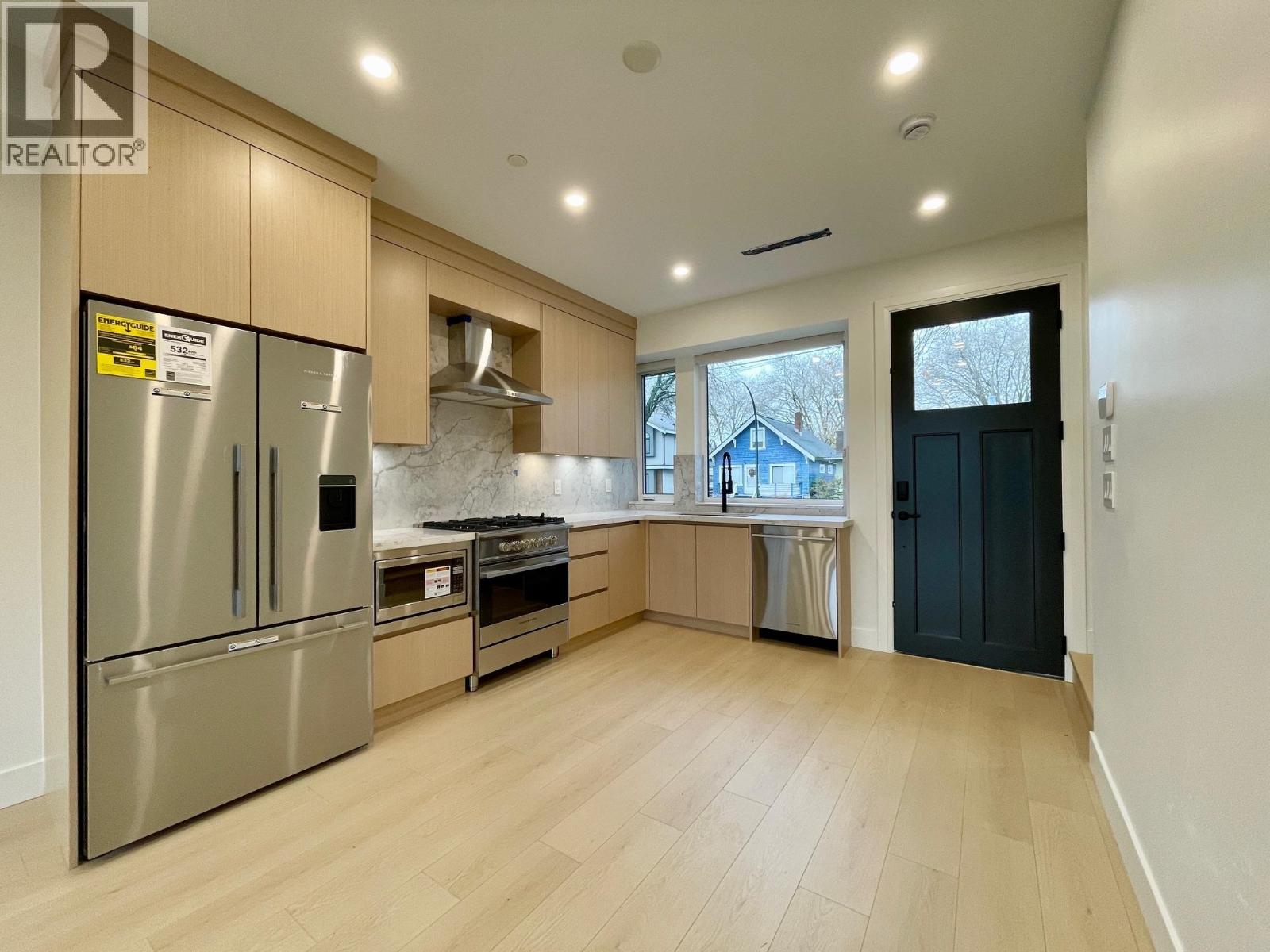 162 E 43RD AVENUE