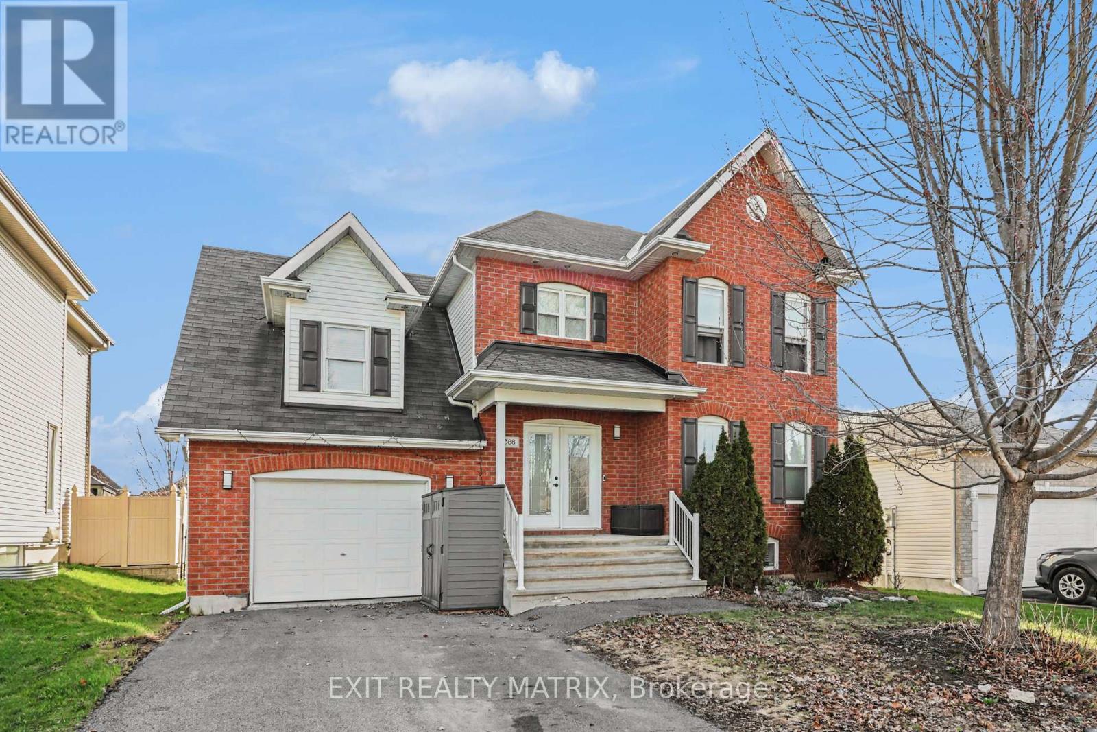 388 QUARTZ AVENUE - Photo 2