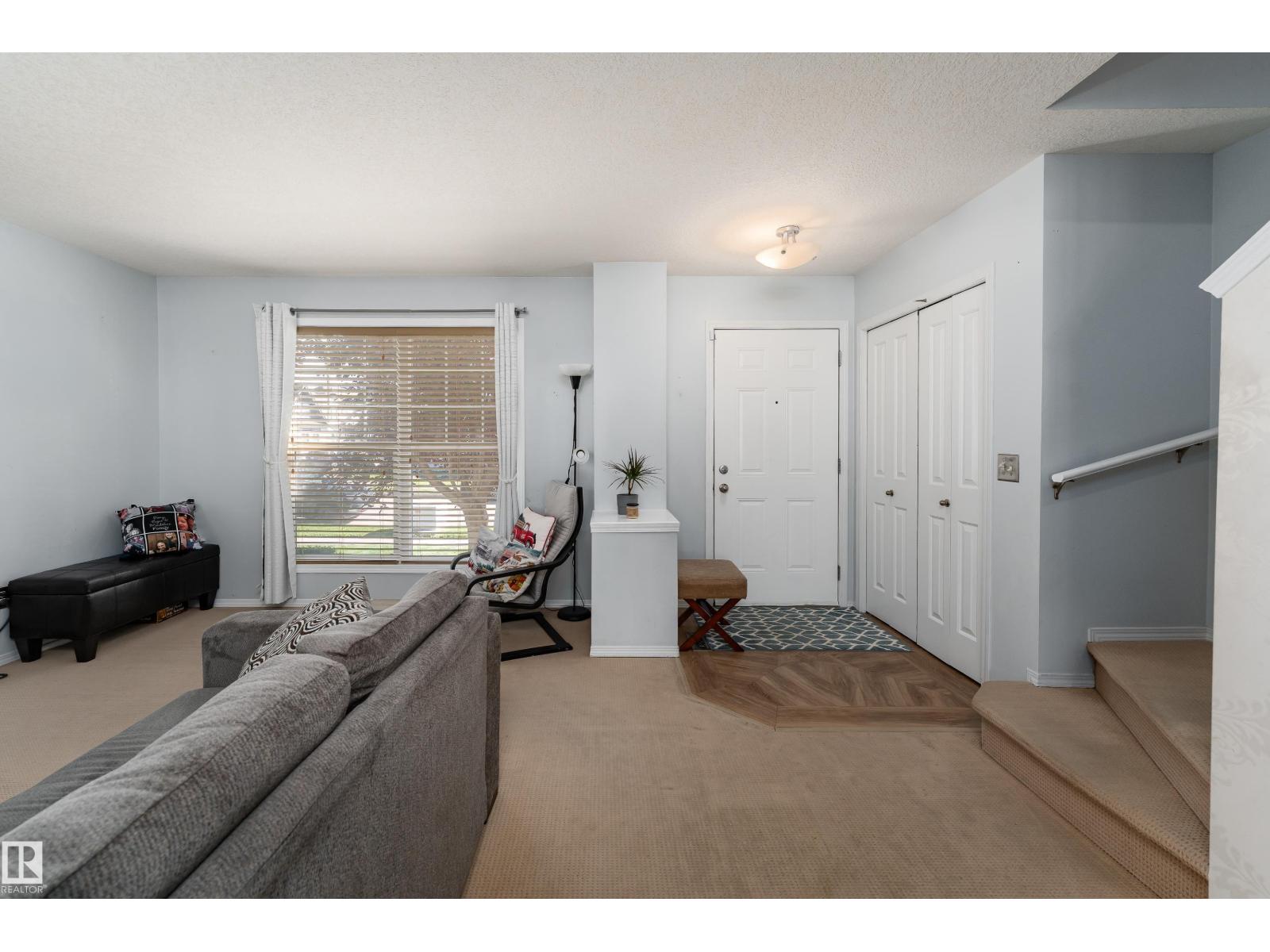 5632 203 ST NW