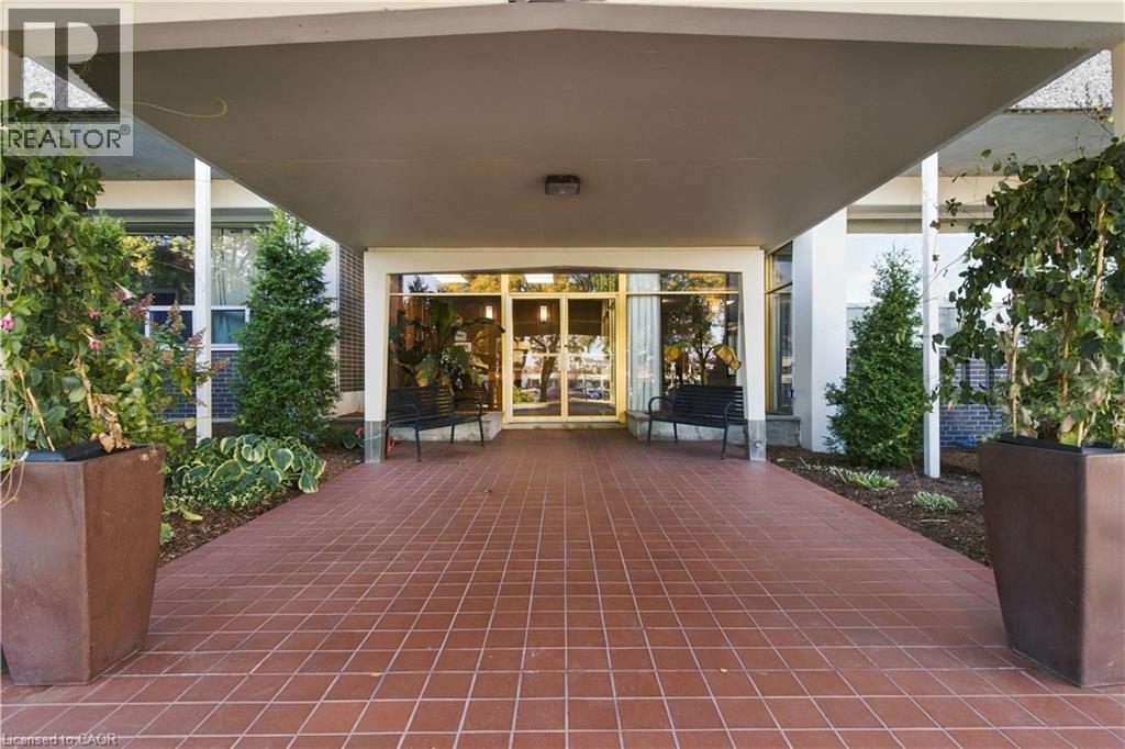 45 WESTMOUNT Road N Unit# 202