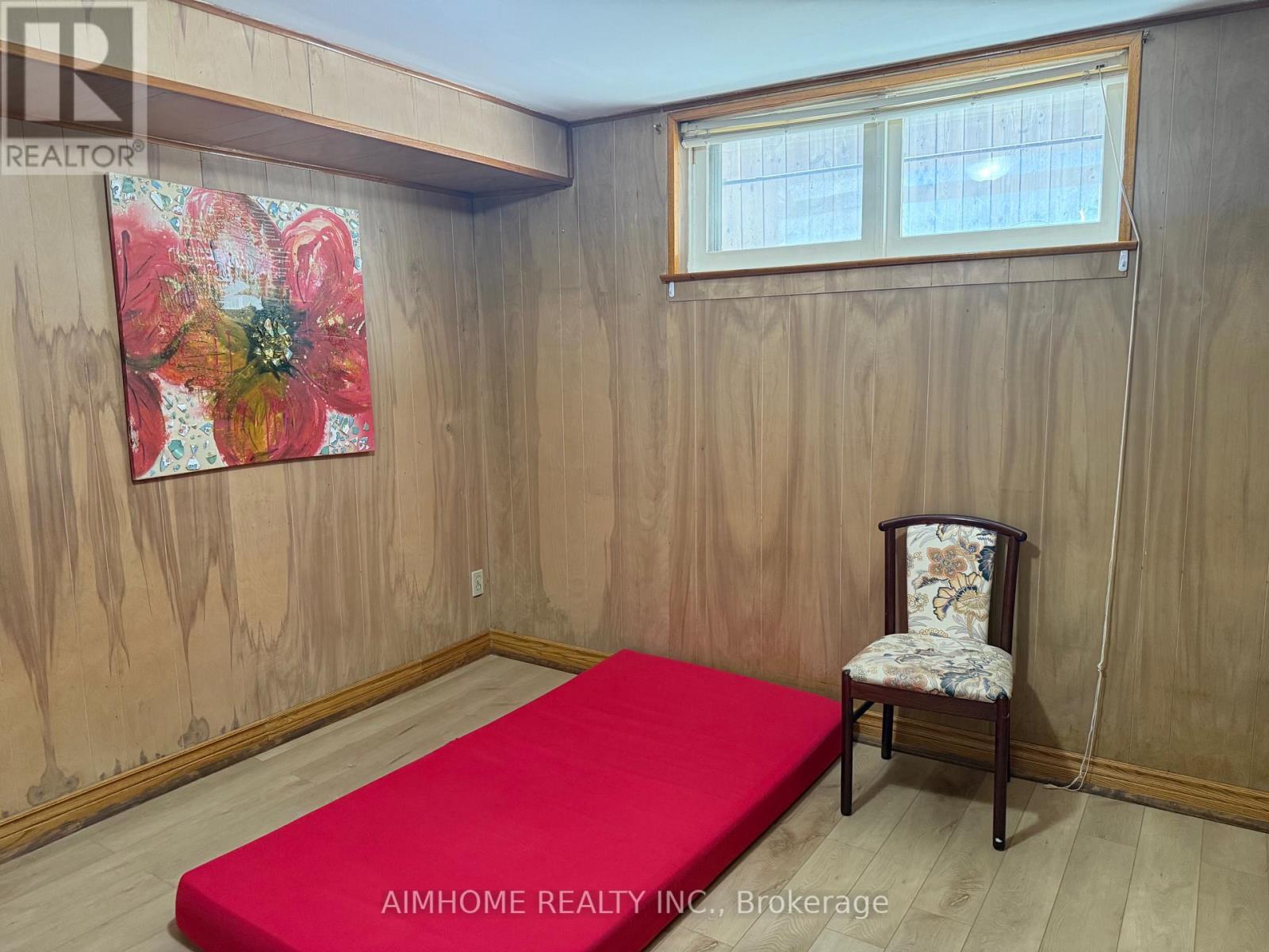 BSMT #2 - 72 LA ROSE AVENUE