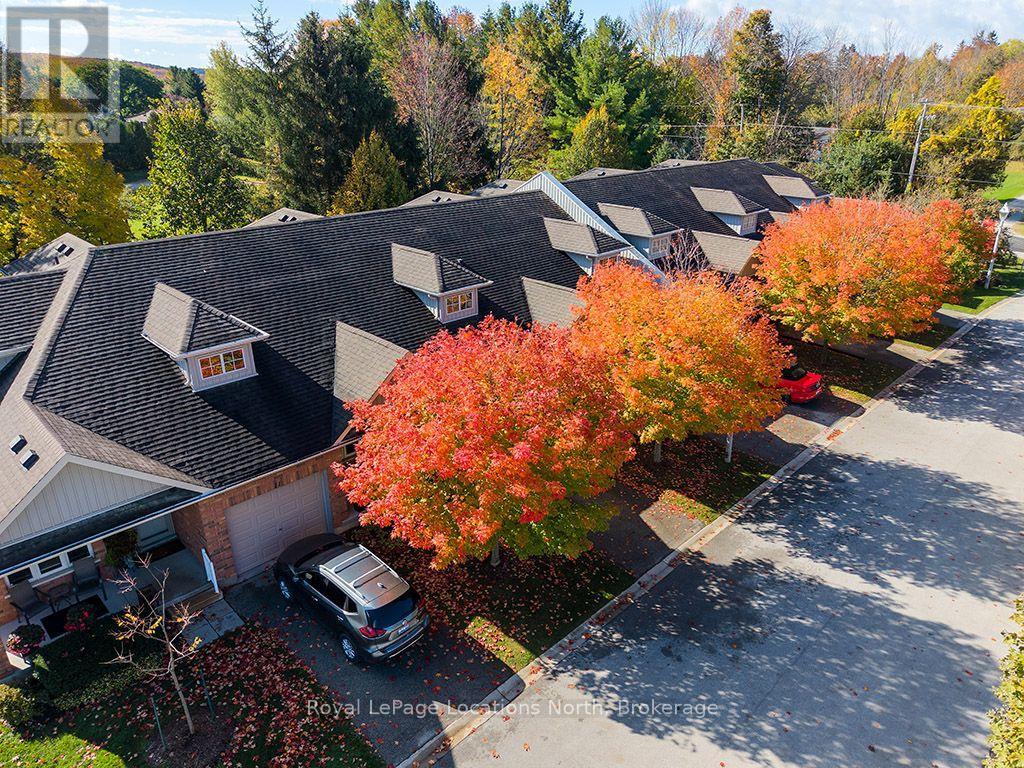 9 RUSSETT DRIVE