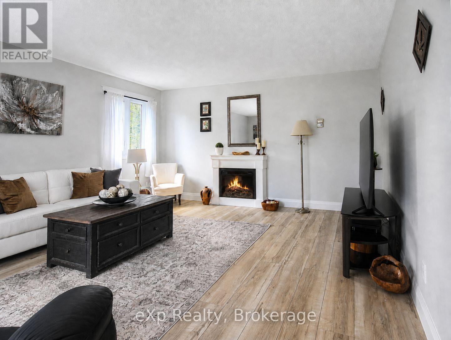271 RIVER ROAD