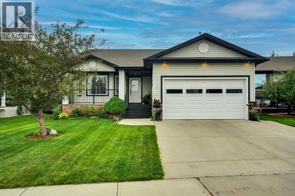 112 Aspen Creek Crescent
