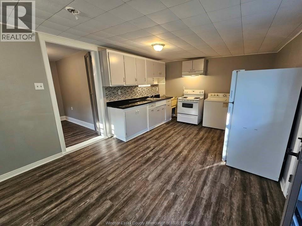 4275 WYANDOTTE East Unit# 2
