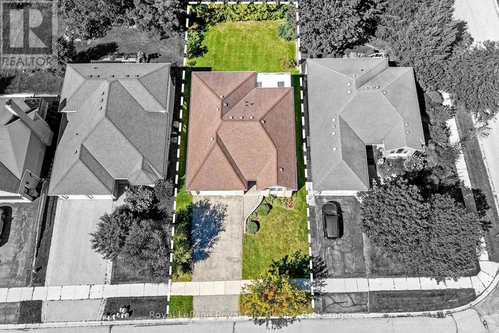 589 HARVEY STREET