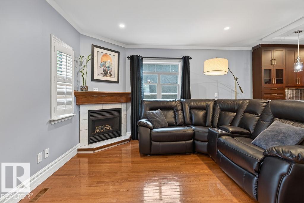 12768 118 ST NW