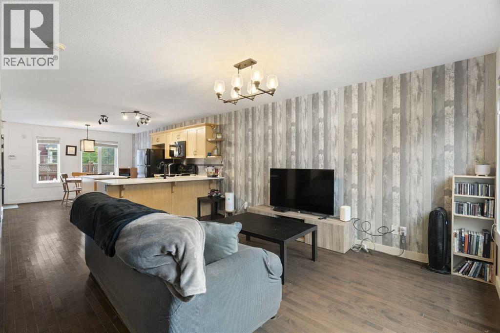 153 Rainbow Falls Manor W