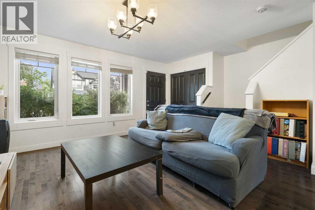 153 Rainbow Falls Manor W