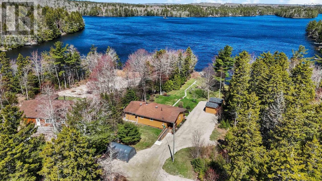 198 SPRUCE DRIVE