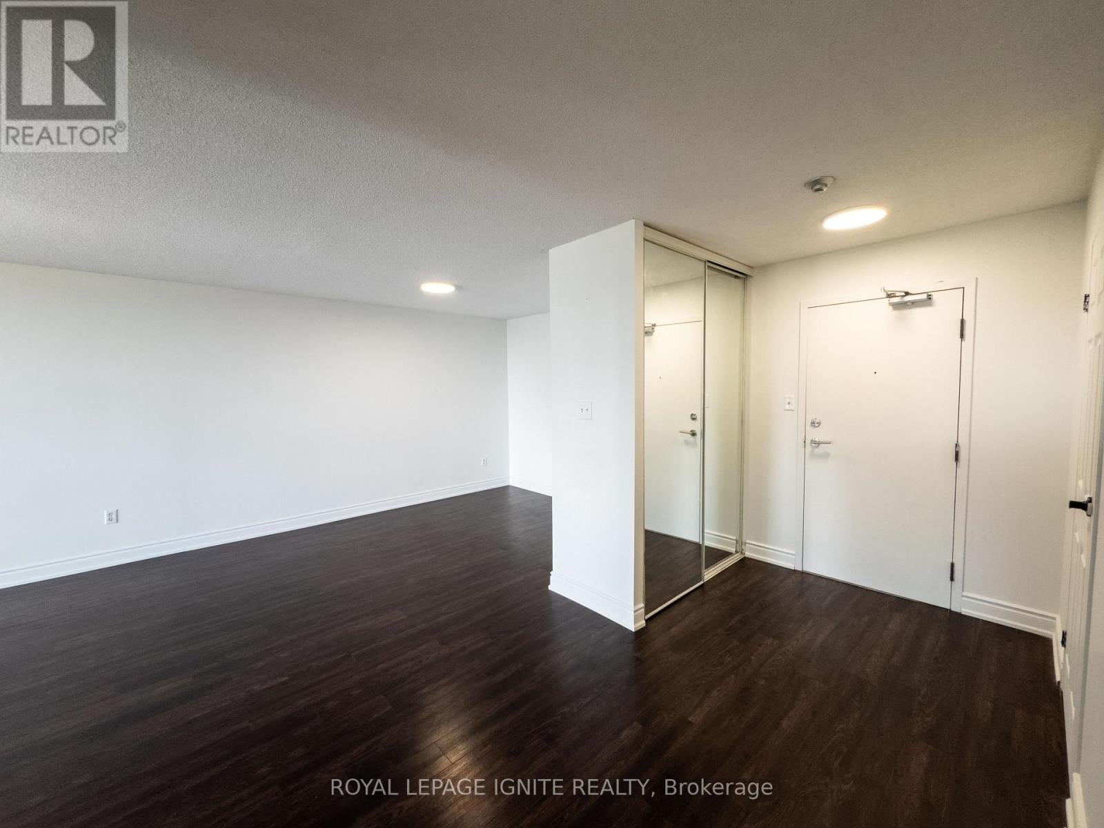 1010 - 5 ROWNTREE ROAD