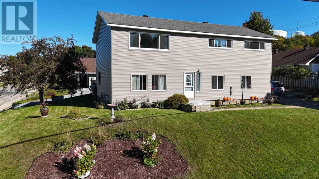 1 JOUBIN RD, ELLIOT LAKE, ON P5A 1V7 - Image 3000174077.jpeg?d=l