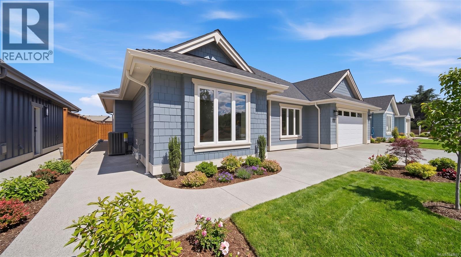 409 Hummingbird Pl