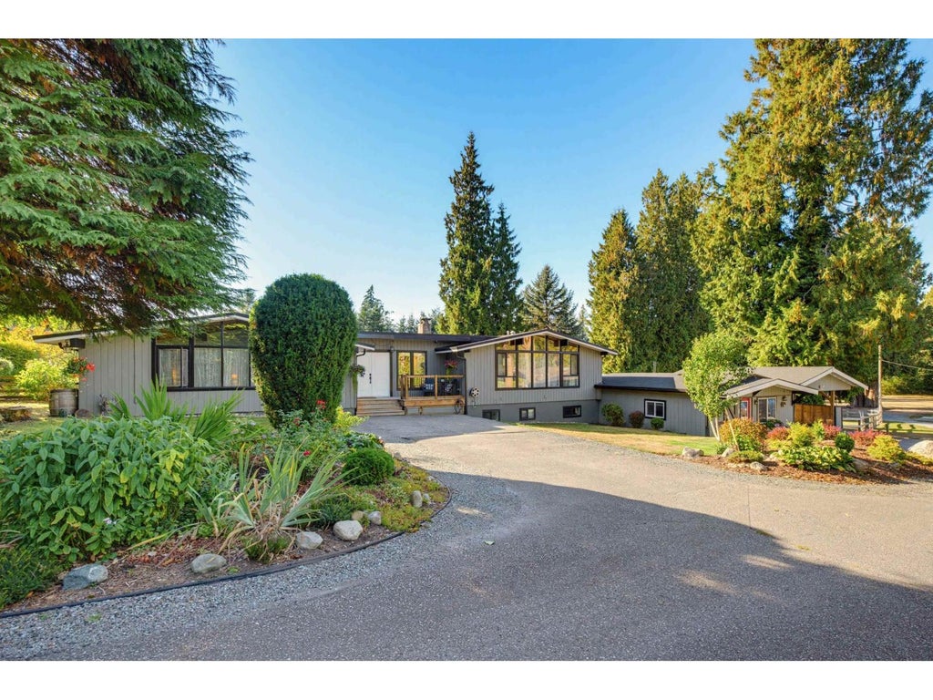 24071 63 AVENUE, LANGLEY, BC V2Y 2G3 - Image 286079489.jpeg?d=l