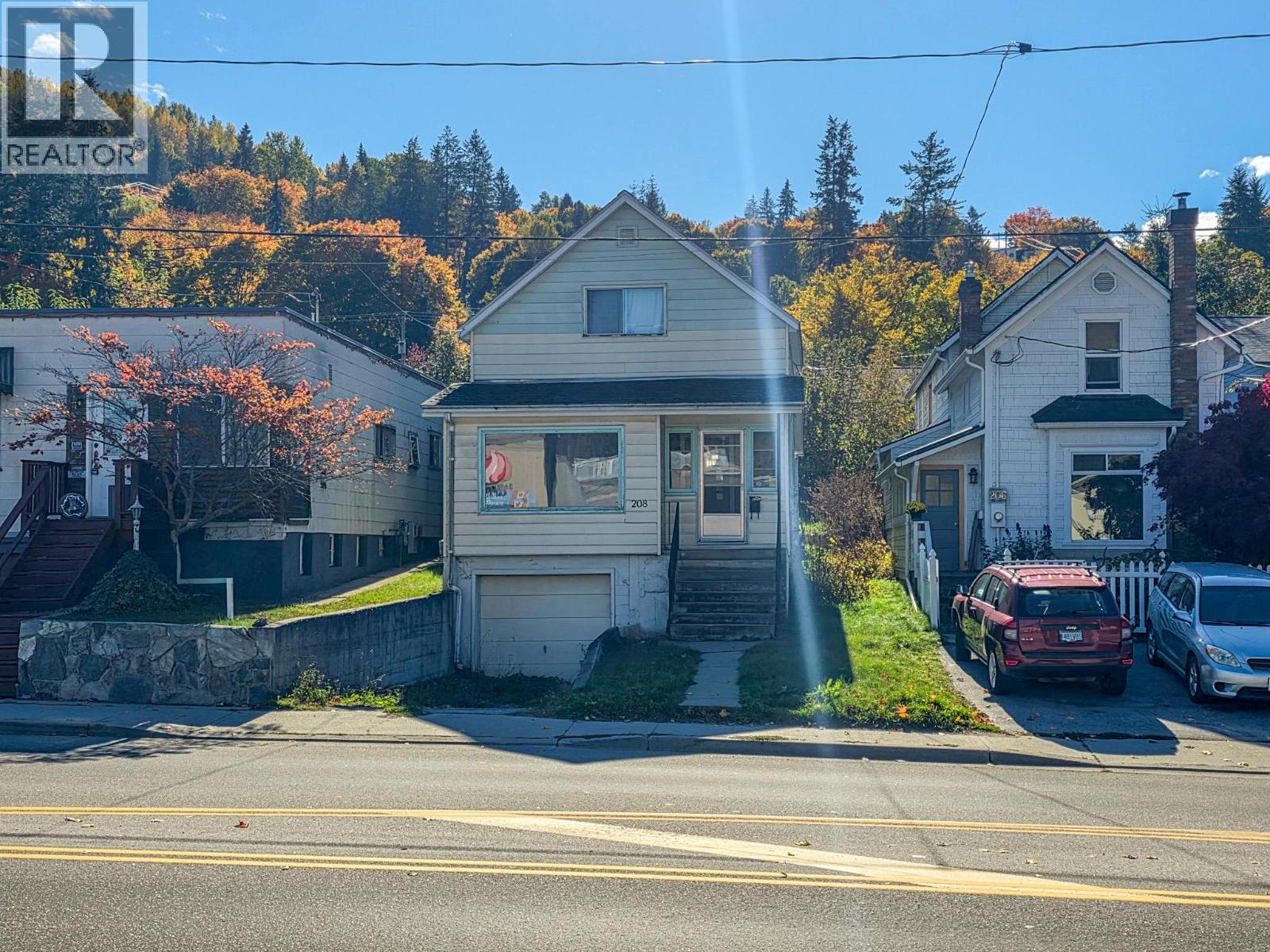 208 ANDERSON Street