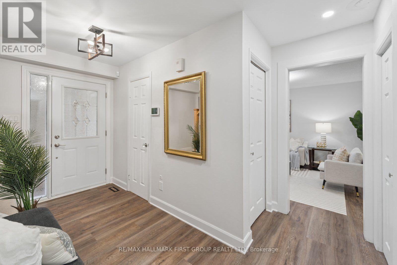 577 CREEKVIEW CIRCLE