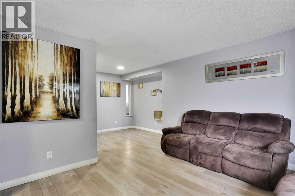 133 MARTINGLEN Way NE