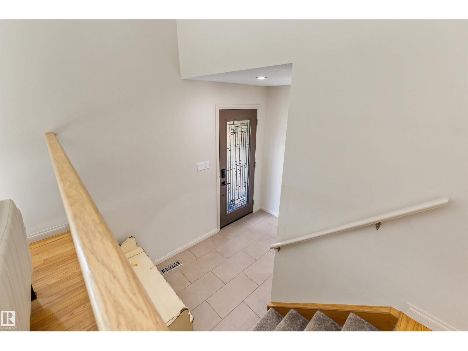 9 BUTTERFIELD CR
