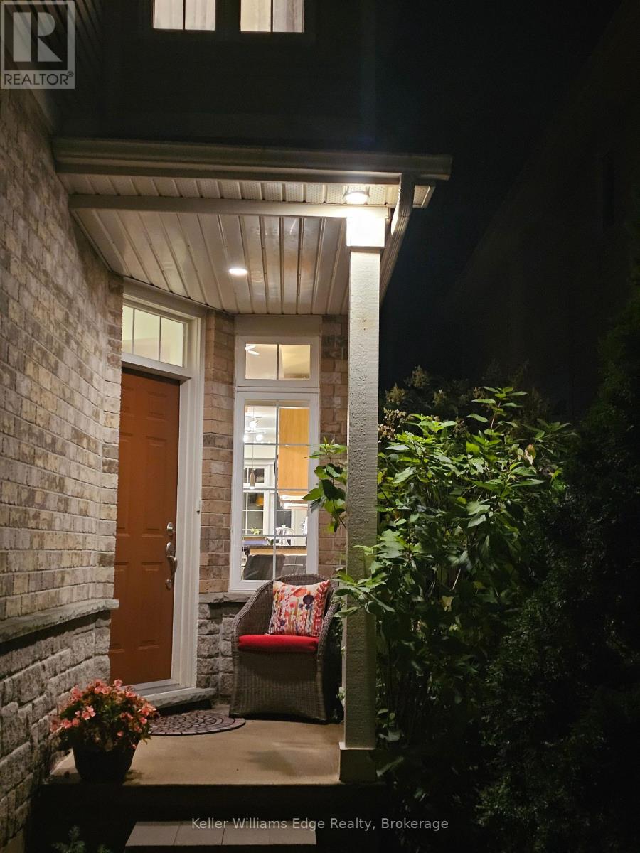 46 SUNNYCROFT COURT W