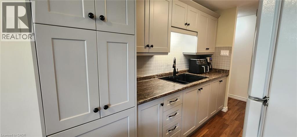 30 AVALON Place Unit# 212
