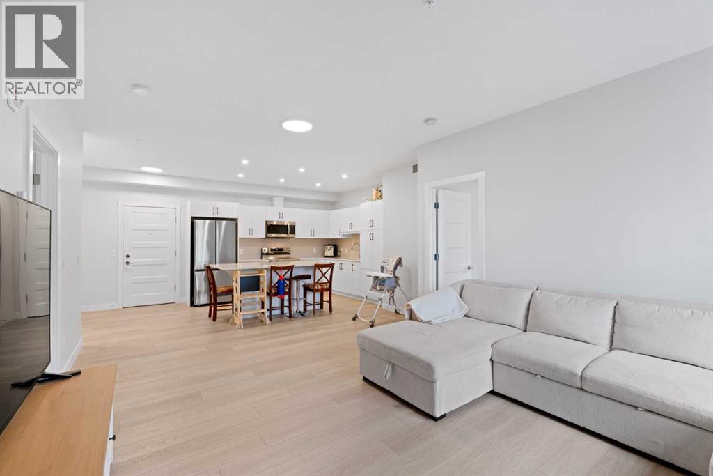 1112, 81 Arbour Lake View NW