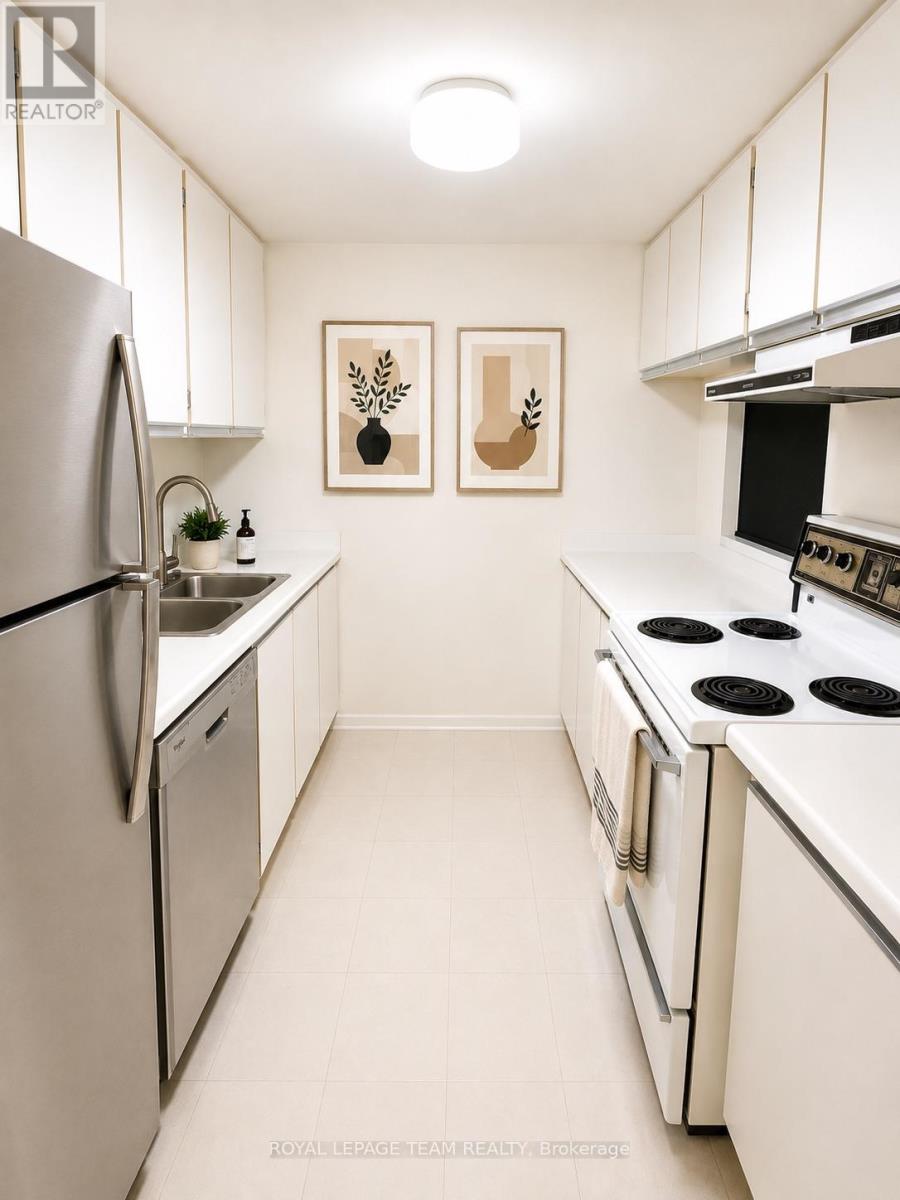 1406 - 2871 RICHMOND ROAD W