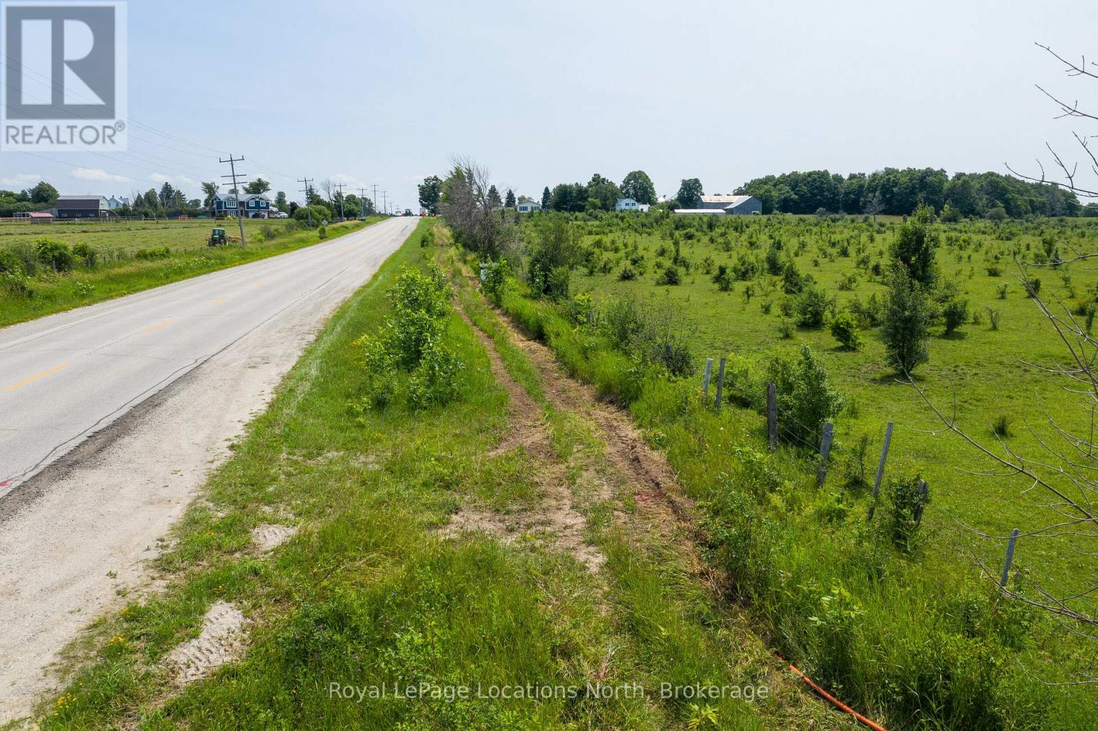 PT LT 6 7 SIDE ROAD