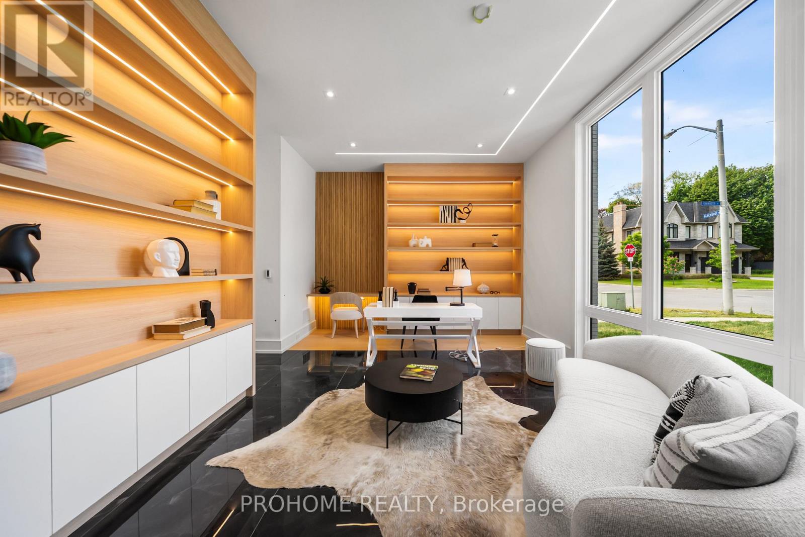 15 ALDERSHOT CRESCENT