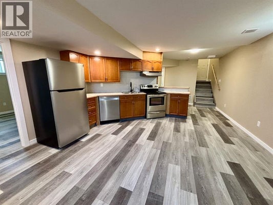 142 Meadow Dr, Hinton, AB 2