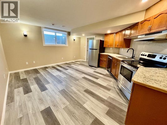 142 Meadow Dr, Hinton, AB 3