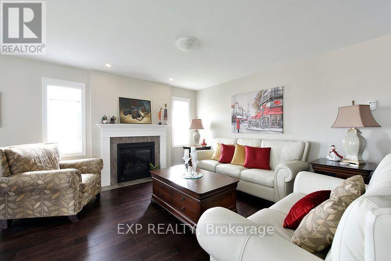 831 SOLIDEX PLACE