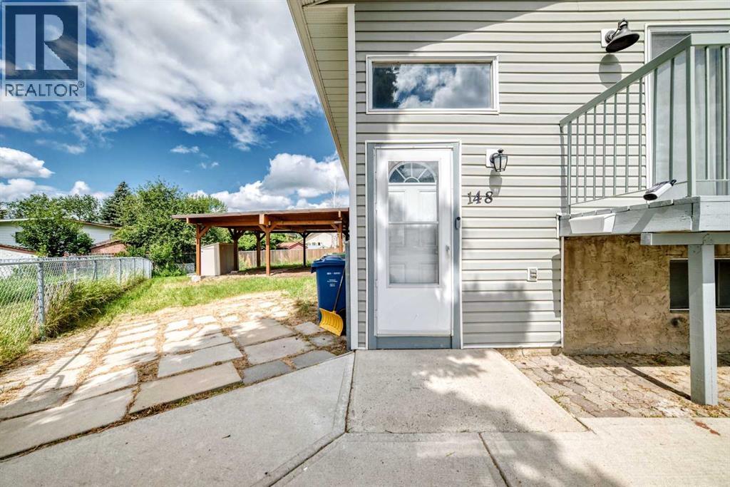 148 Fonda Drive SE