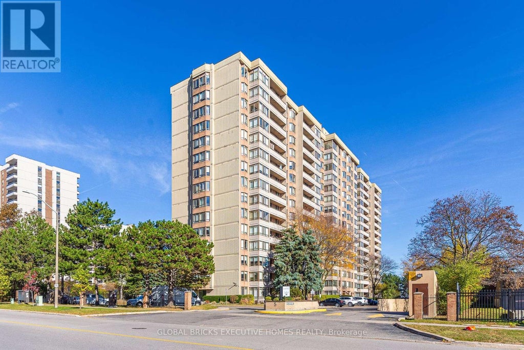 1404-5 LISA STREET, BRAMPTON (QUEEN STREET CORRIDOR), ON L6T 4T4 - Image 4246928515.jpeg?d=l