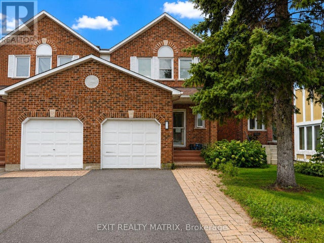 67 ASHPARK CRESCENT