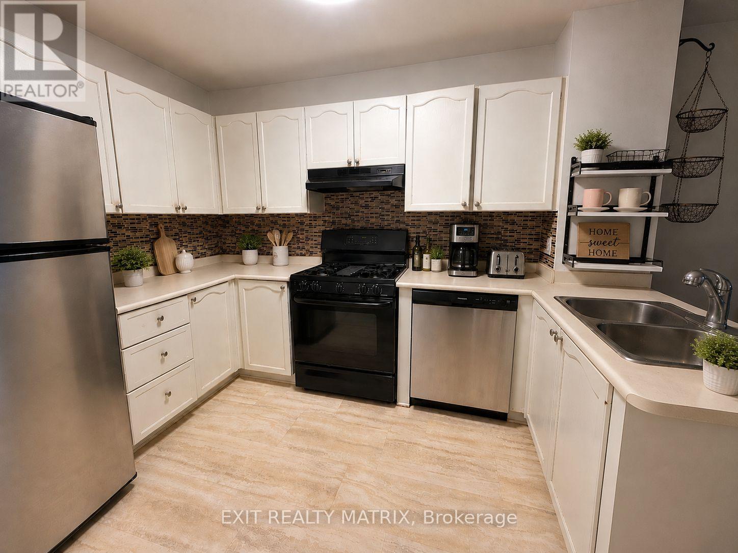 67 ASHPARK CRESCENT - Photo 2