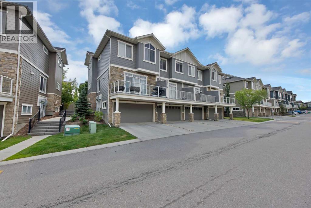 563 EVANSTON Manor NW