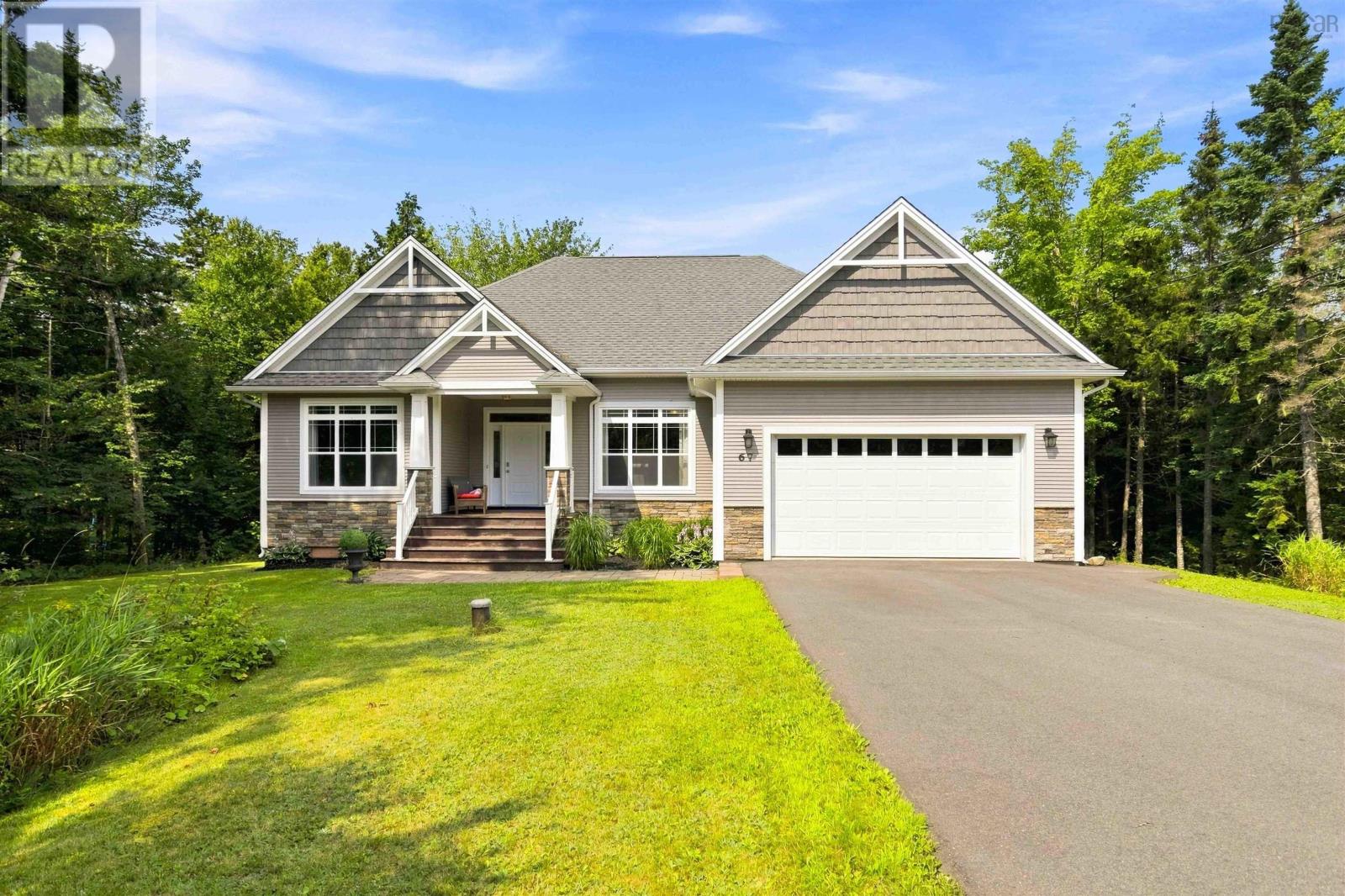 67 Glencairn Avenue - Photo 2