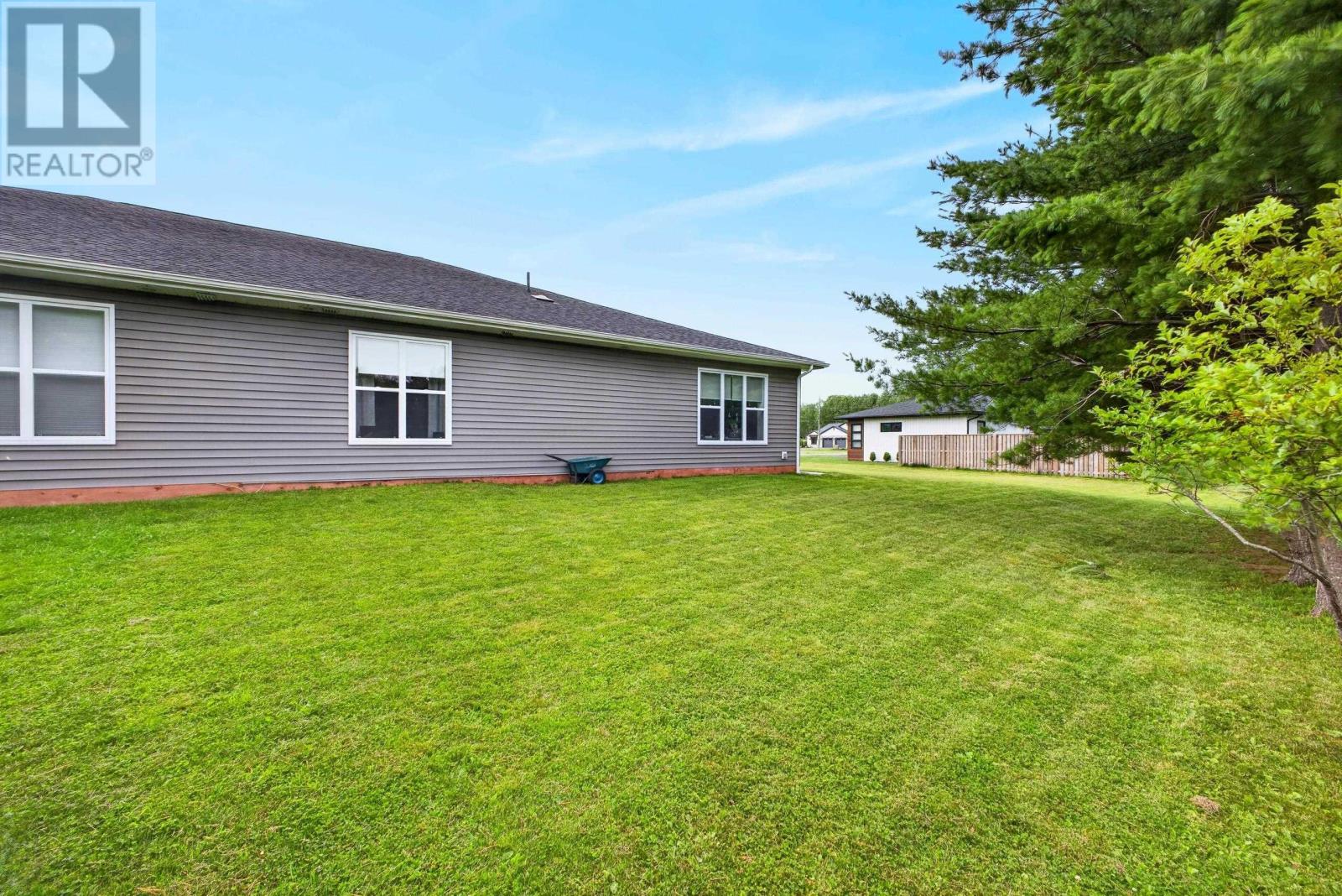 28 Eagleview Drive