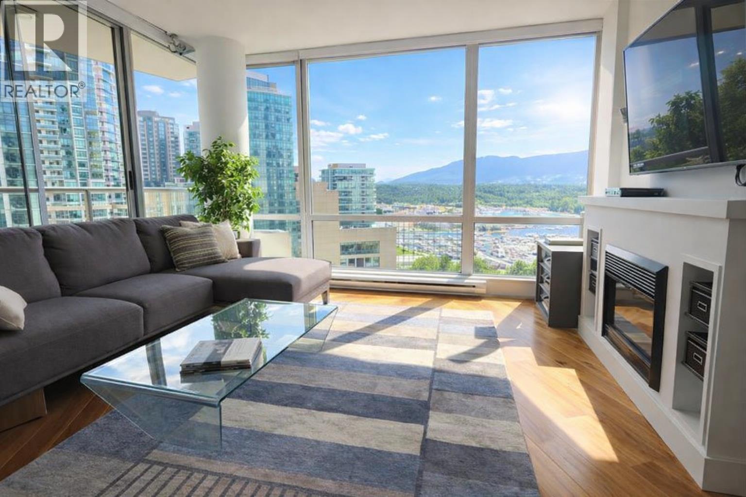 1404 1228 W HASTINGS STREET