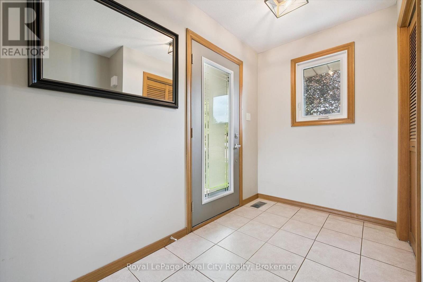 24 GREENWICH DRIVE