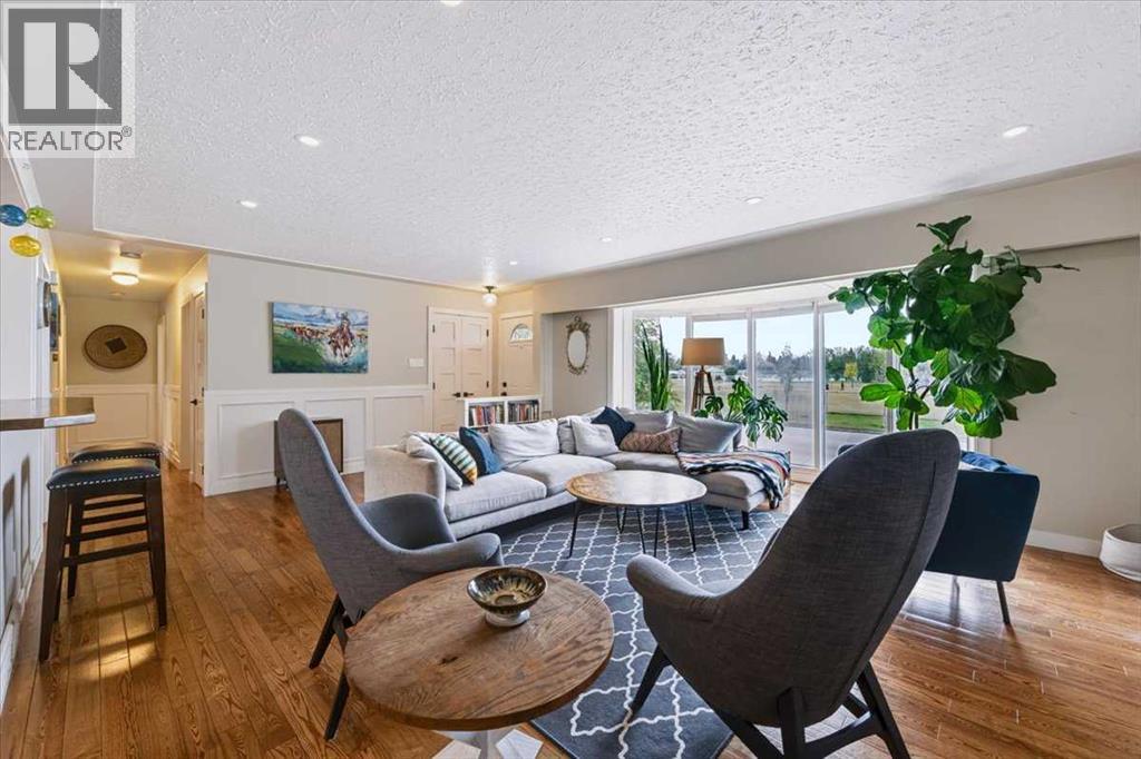 103 Grafton Drive SW
