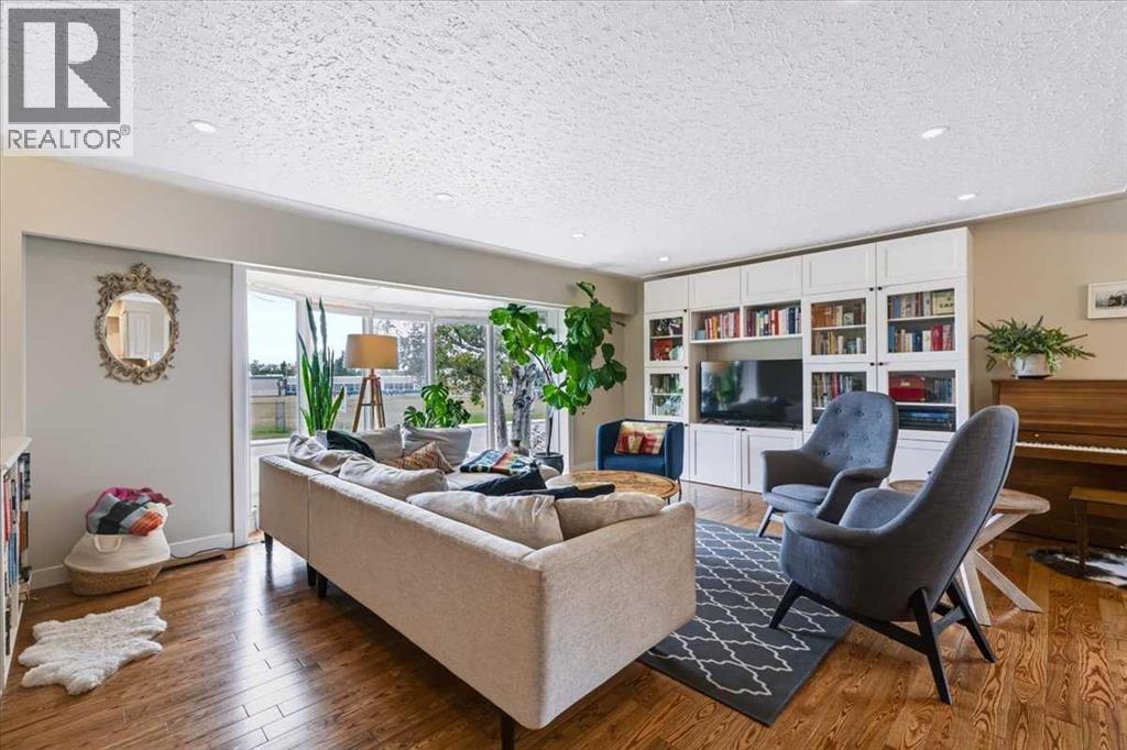 103 Grafton Drive SW